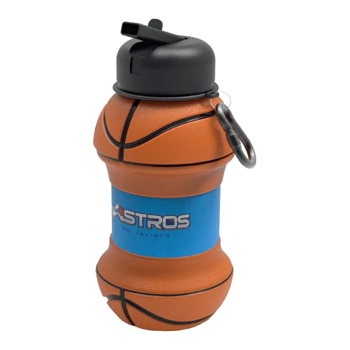 Termo de silicón con la textura de un balón de basquetbol, extendido y con la banda azul del equipo